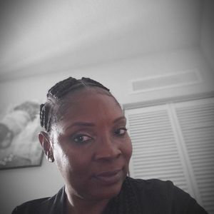 Meet your Posher, Robyn